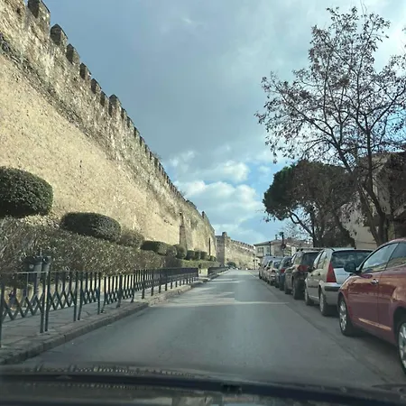 Kimon Penthouse Apartmán