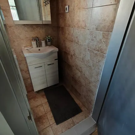 Апартамент Kimon Penthouse