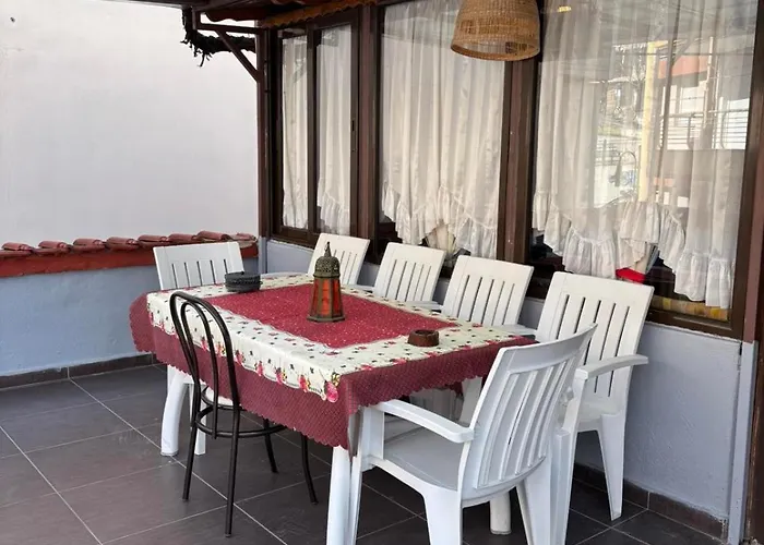 Kimon Penthouse